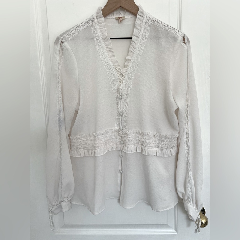 Reba Ruffled V-Neck Western Blouse | white | M